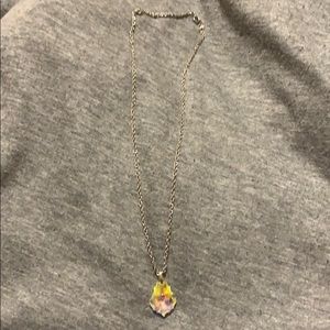 Color changing necklace